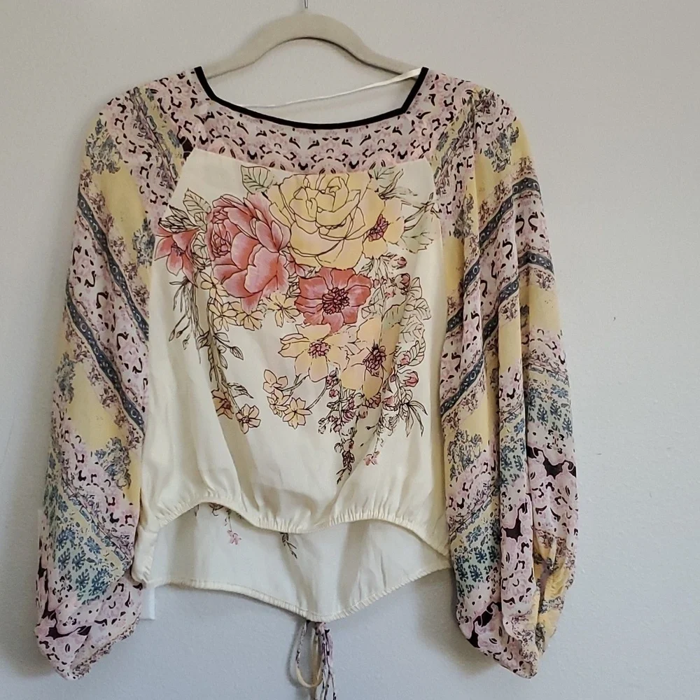 Free People Blue Nile ivory batwing tapestry shirt